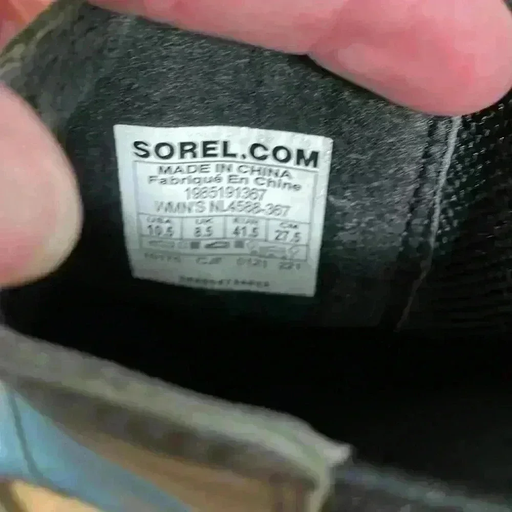 Sorel Women's Joan of Arctic Wedge III Chelsea Boot; size 10.5